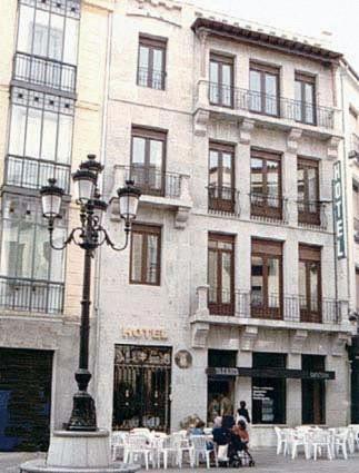 Hotel Rey Nino Ávila 외부 사진