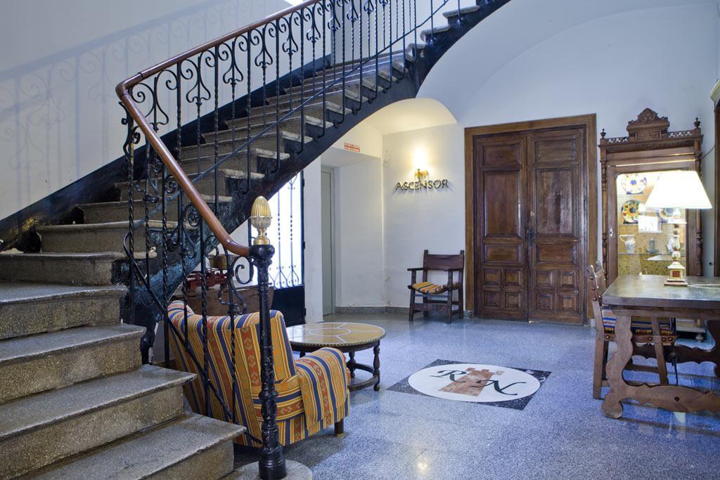 Hotel Rey Nino Ávila 외부 사진