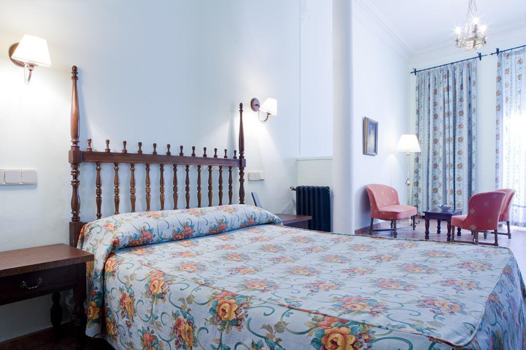 Hotel Rey Nino Ávila 외부 사진