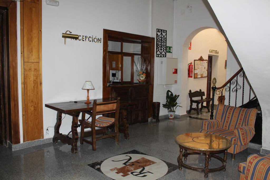 Hotel Rey Nino Ávila 외부 사진